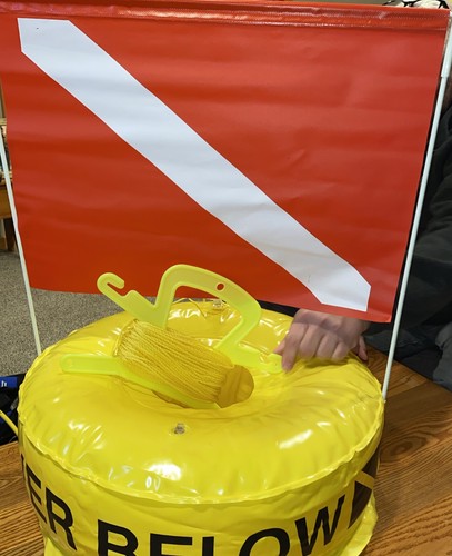 Diver below down - flag, float